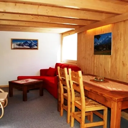 Sainte-foy-l'argentiere Sleeps 6